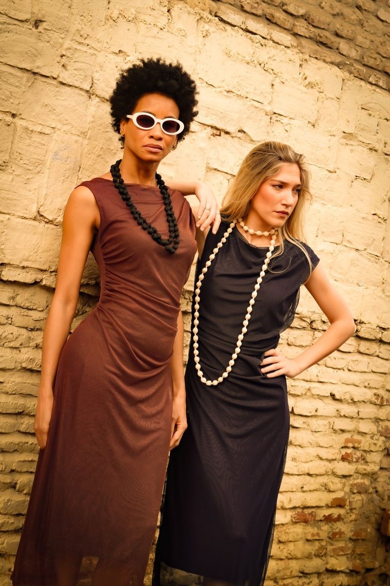 Collar Bolas Beige